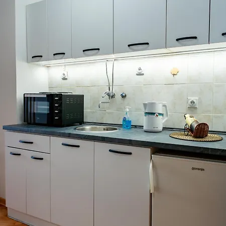 Apartment Valia *